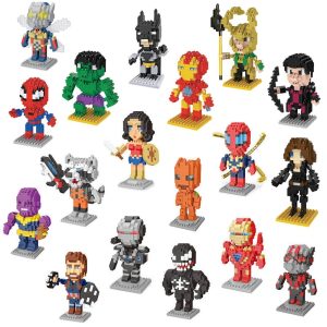 Classic Superhero Mini Brick Set